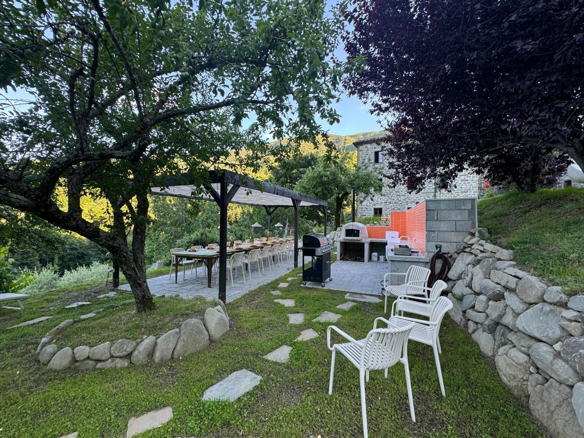 Bio Agriturismo Il Vigno Caprese Michelangelo Kültér fotó